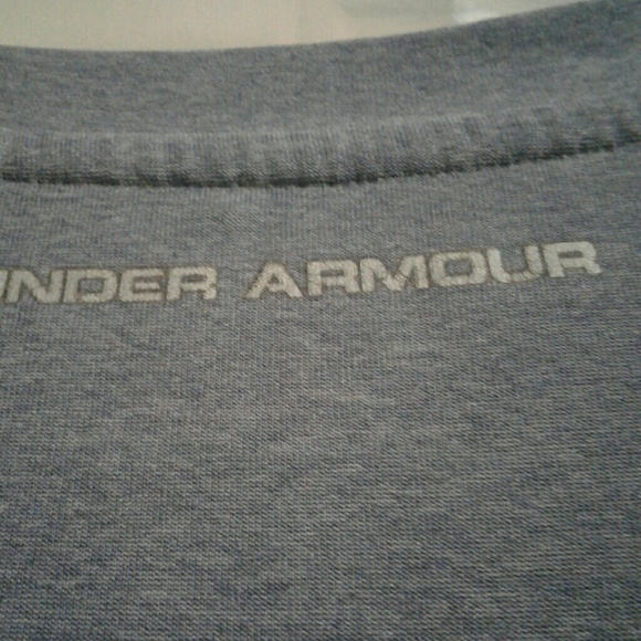 🌷4/$25🌷Men's under armour tee - Picture 4 of 5